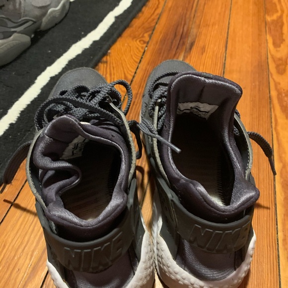 Hurraches size 7 - Picture 3 of 5